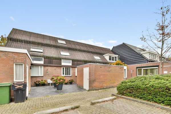 Engelsholm 27, Hoofddorp